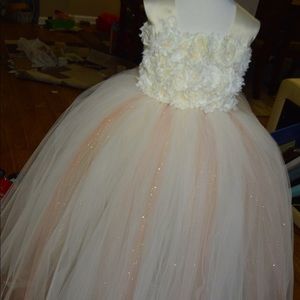 Flower girl tutu dress
